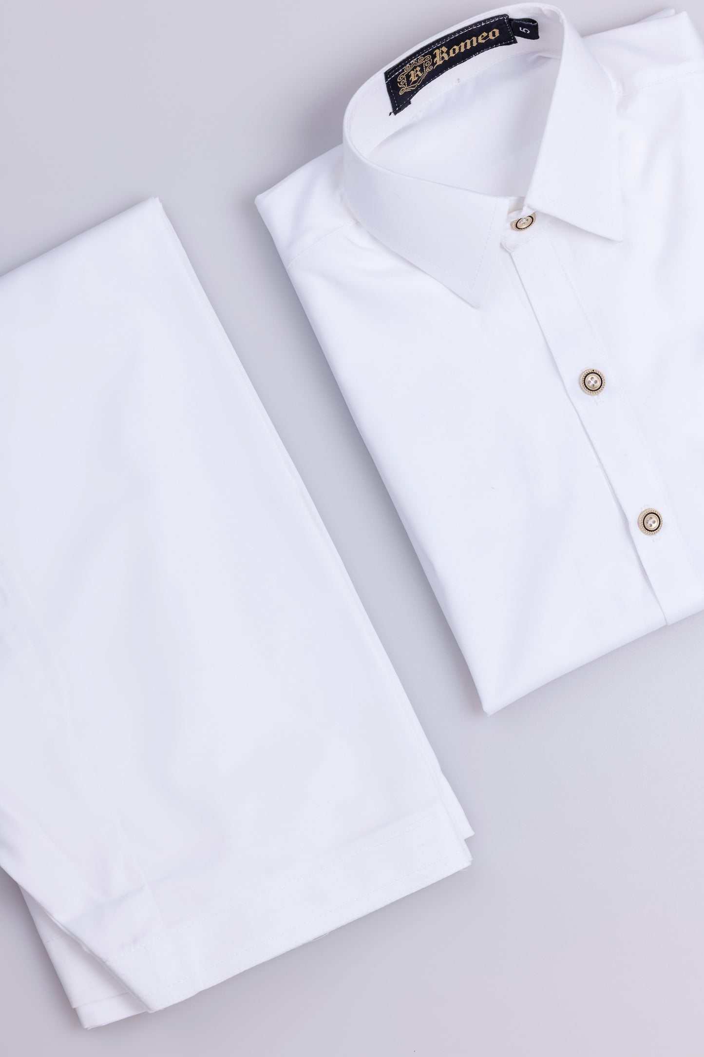 White Suit -  Shirt Collar